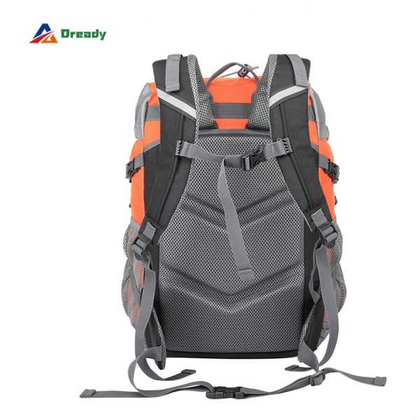 Large capacity portable mountaineering travel backpack