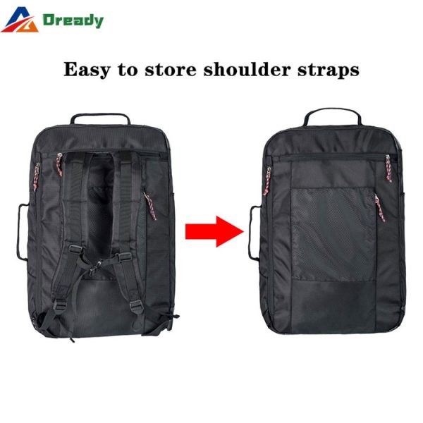 adjustable-straps-make-this-duffel-bag-durable